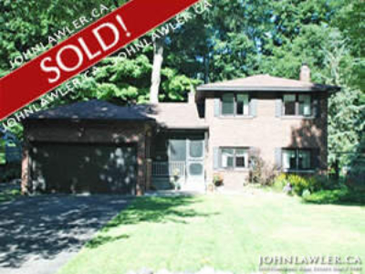 4 BEDROOM 2 1/2 BATH 207' LOT