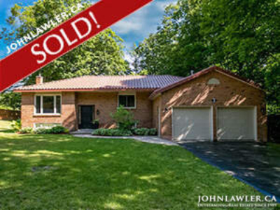 CUSTOM BUNGALOW IN MIDHURST