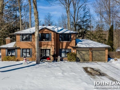 DESIRABLE MIDHURST